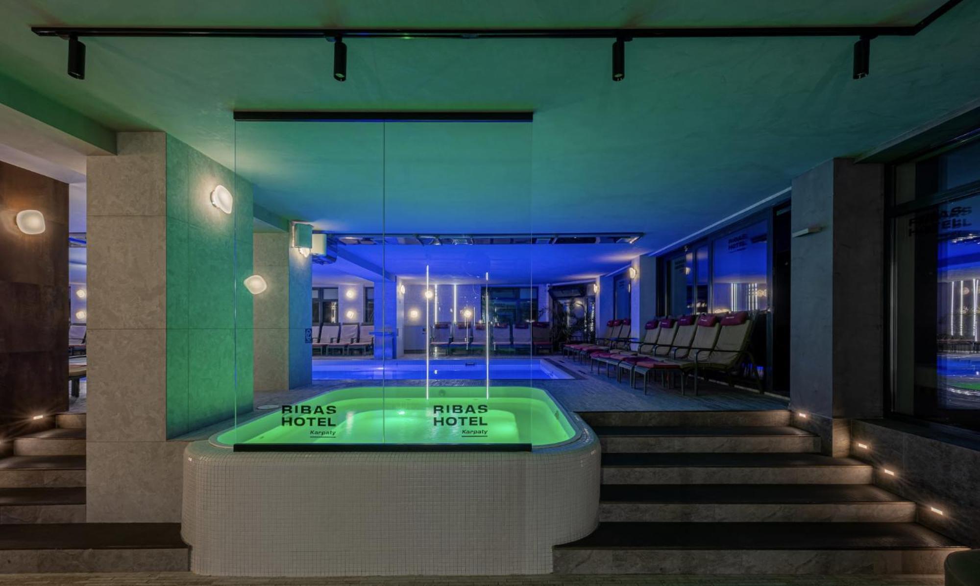 Ribas Karpaty Hotel Bukovel Luaran gambar